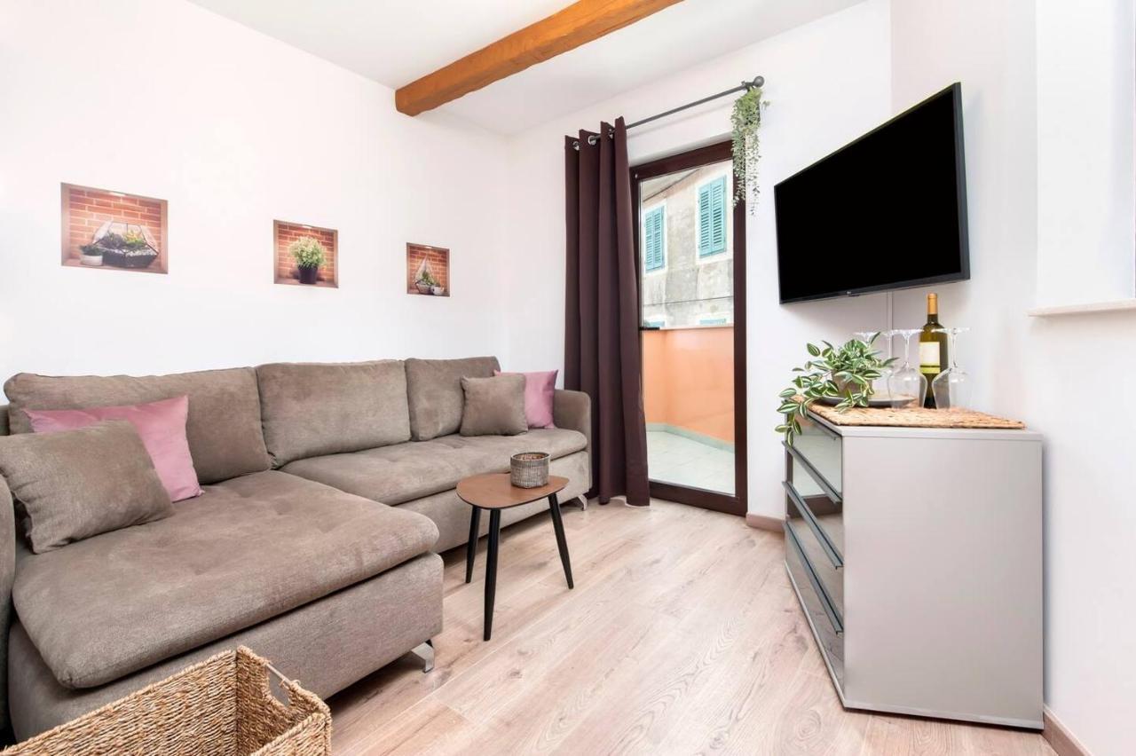 Kuca Melina Apartment Rovinj Bagian luar foto